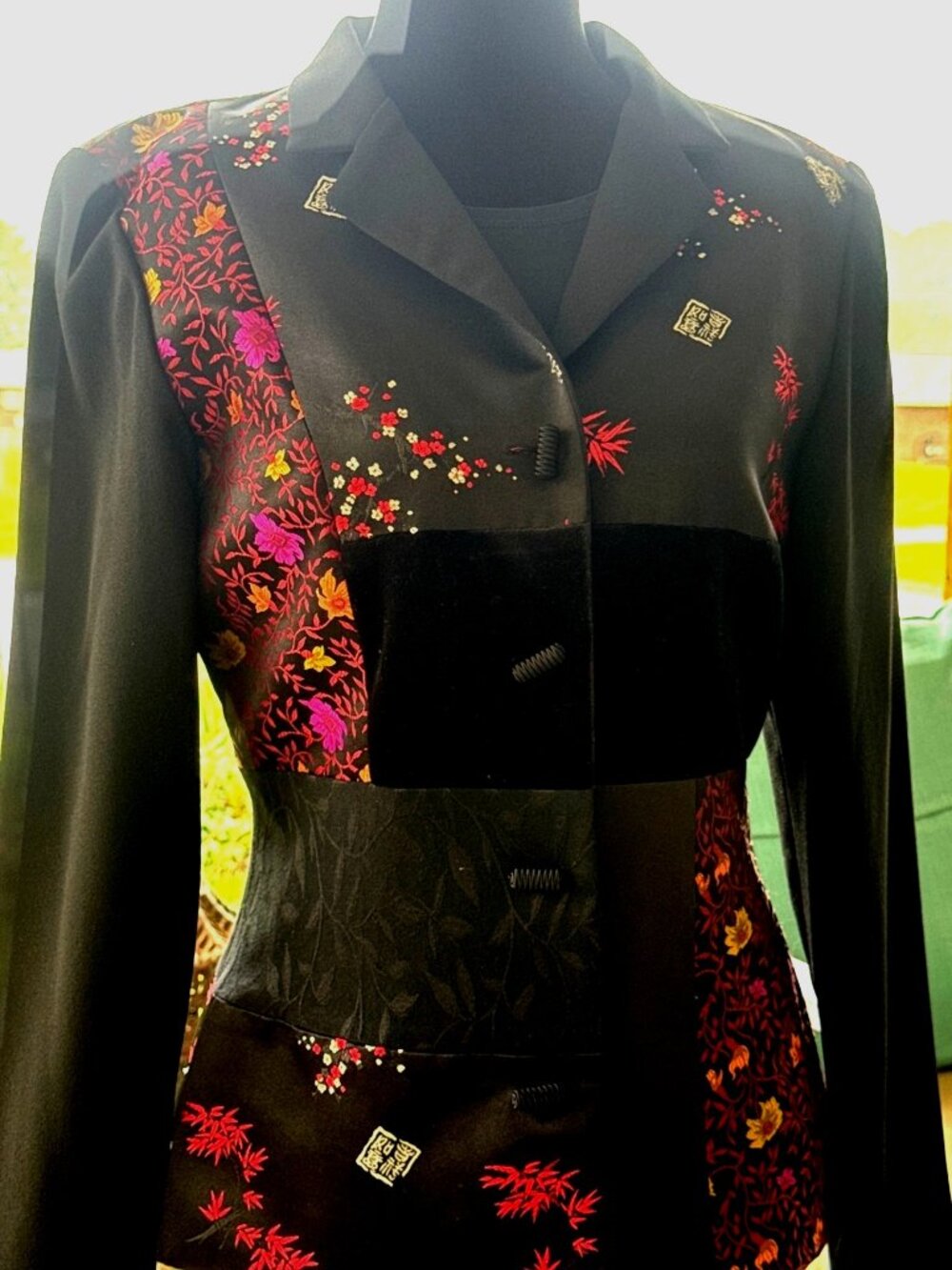 Vintage David Warren Black Velvet Floral Tapestry Blazer Jacket Women 8